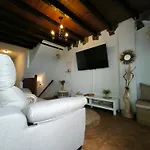 Casa Zamora *